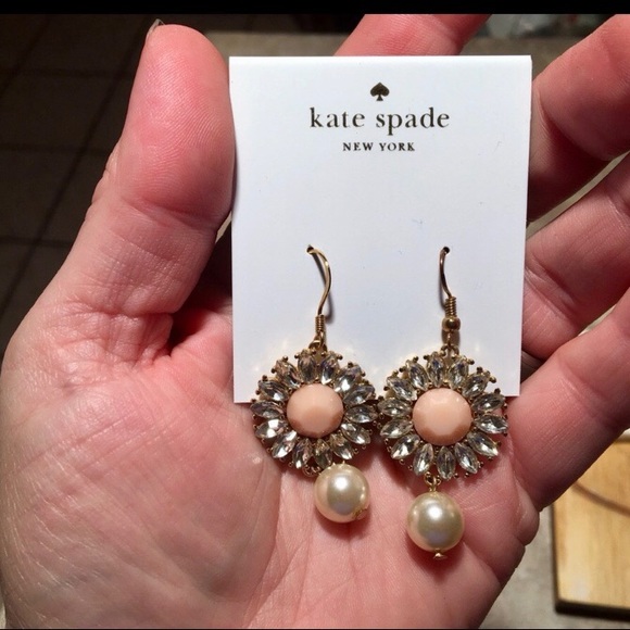 kate spade Jewelry - Kate Spade Gold-Tone Crystal Pearl Daisy Earrings